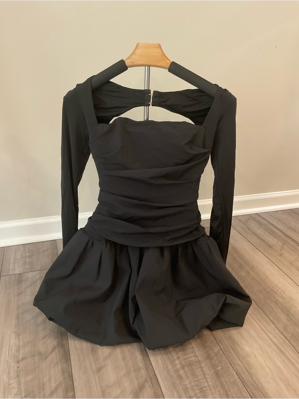 Oh Polly Black Long Sleeve Bubble Hem Mini Dress - Picture 3 of 7